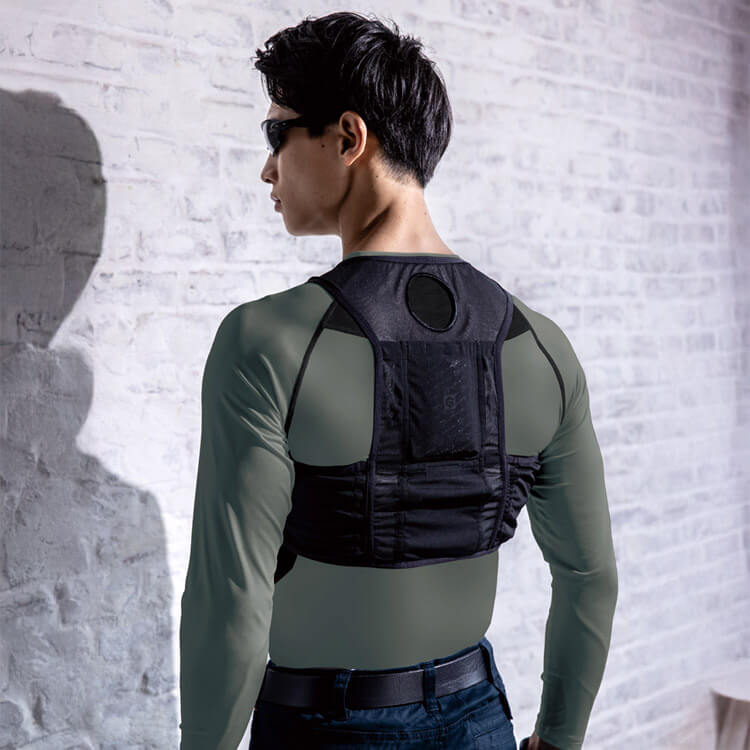 アイスベスト 運送業の従業員を守る熱中症対策グッズ